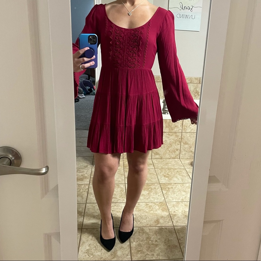 Backless dress